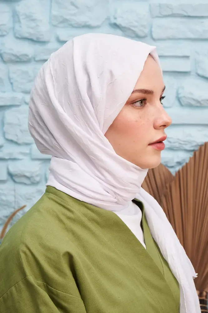 Feyza Hakyemez Bamboo Knee Shawl - White - 3