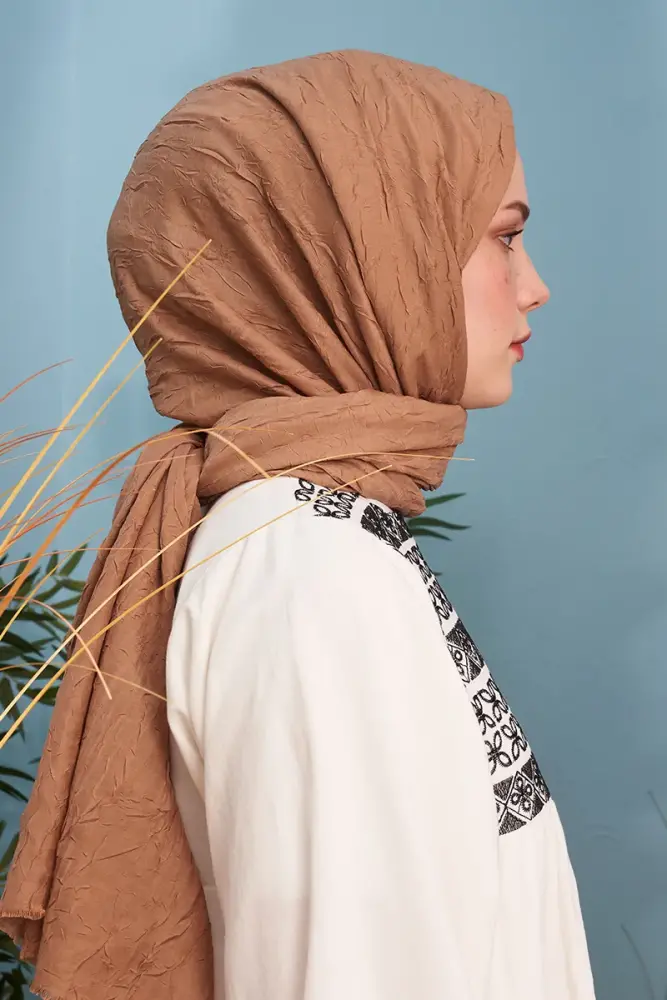 Bamboo Knee Shawl - Latte - 4