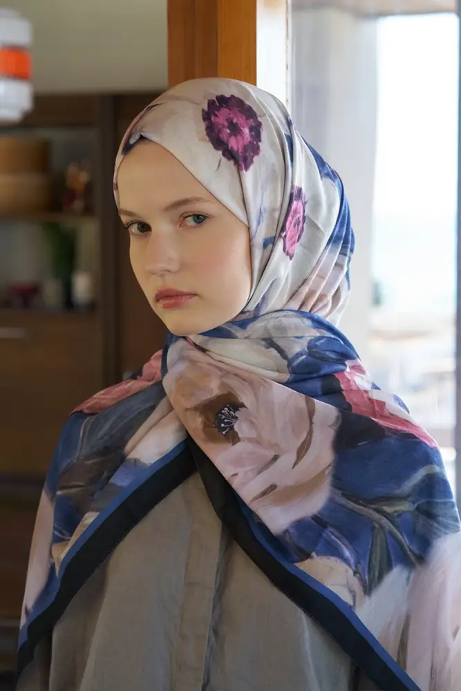 Endless Bloom Desen Şal - Lacivert - 2