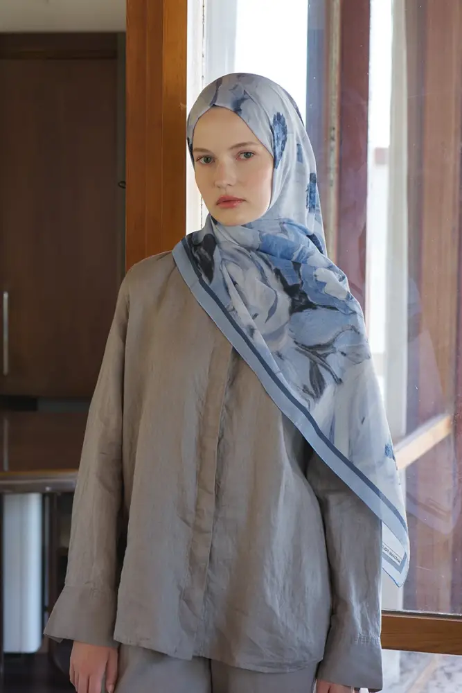 Kübra KOÇ Endless Bloom Desen Şal - Mavi - 5