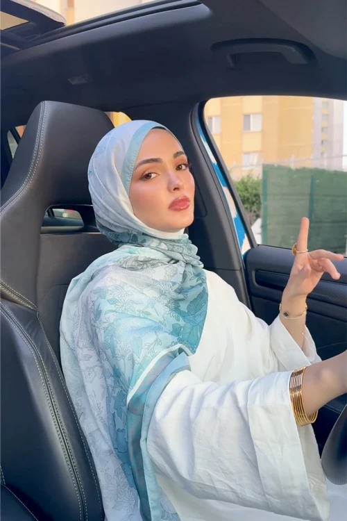 Kübra KOÇ Endless Sunlit Desen Şal - Mint 