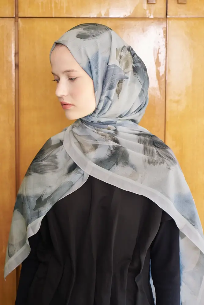 Beyza HURİ Fransız İpeği Ahenk Desen Şal - Vizon - 3