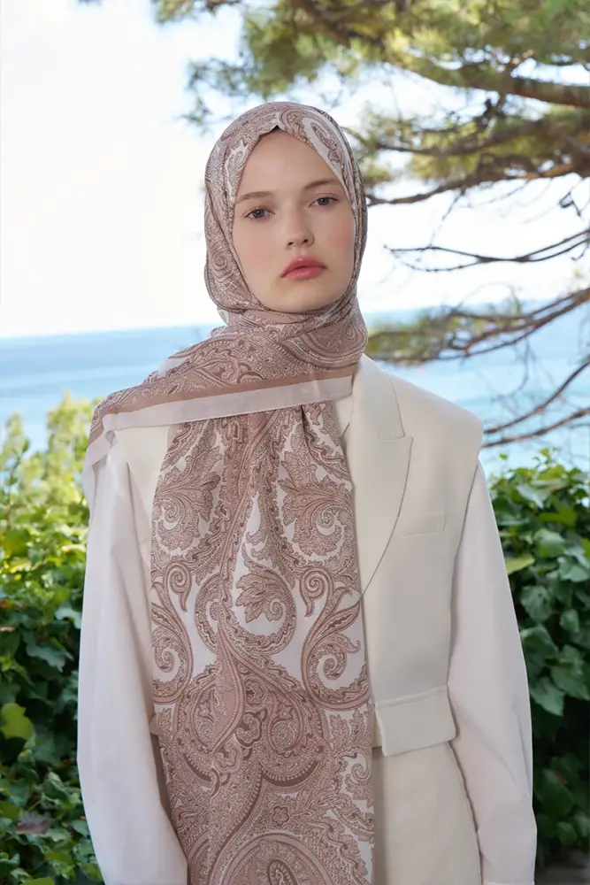 Beyza HURİ Fransız İpeği Saray Desen Şal - Bej - 4