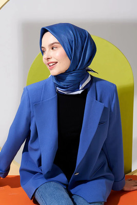 GEÇTİĞİMİZ SEZONUN EN SEVİLEN MADAME POLO EŞARPLARI