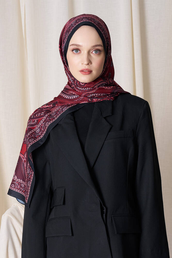Merve Nur Akyüz Historical Dionessa Desen Şal - Bordo - 5