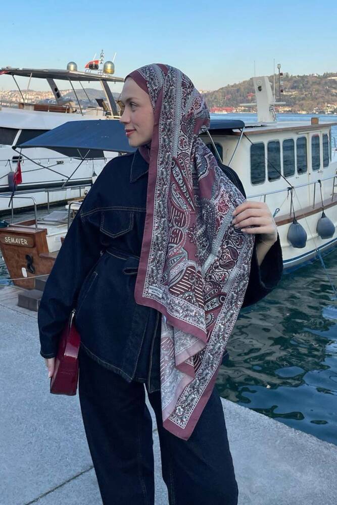 Melike Kümet Historical Dionessa Desen Şal - Gül Kurusu - 1