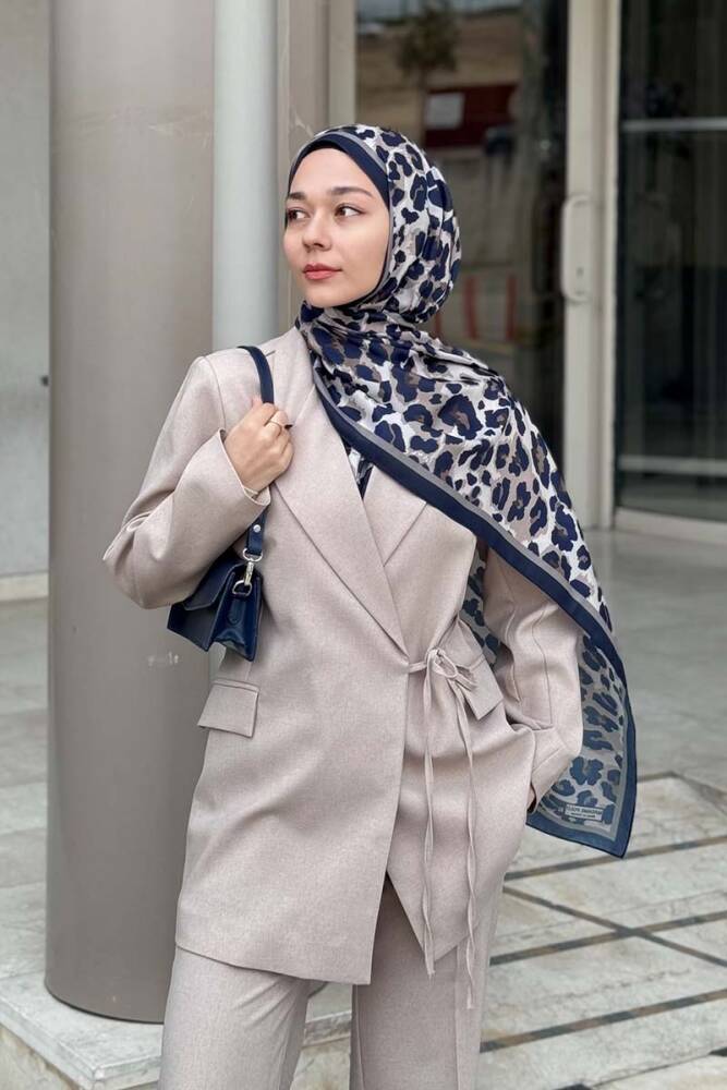 Ahsen Alemdar Historical Leopar Desen Şal - Lacivert - 1