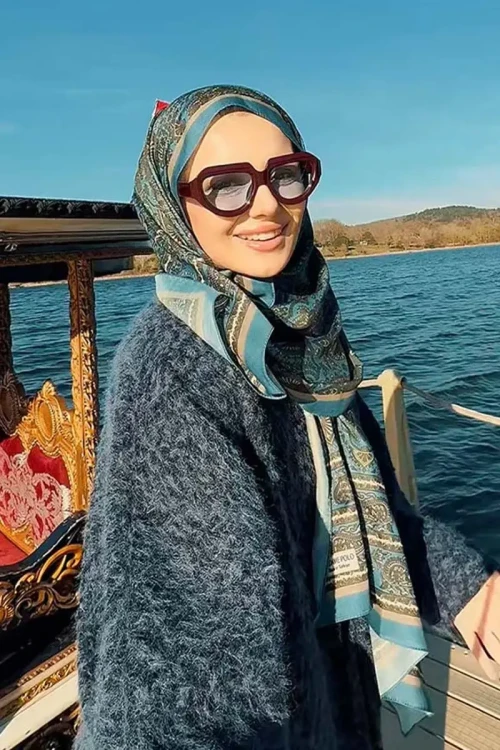 Tuba Bağ Historical Veloria Desen Şal - İndigo 