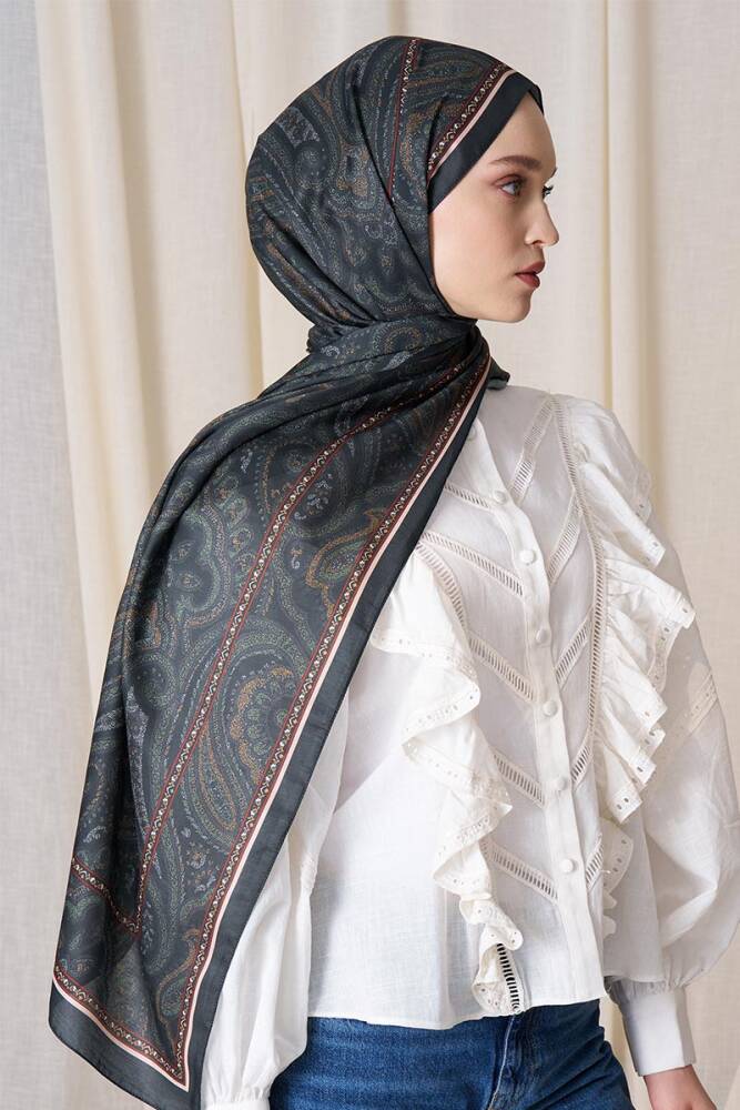 Beyza Huri Historical Victorian Desen Şal - Koyu Yeşil - 2