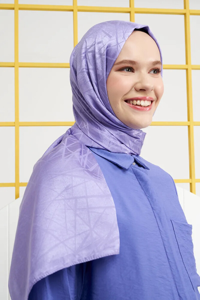 Büşra Fethi İpeksi Jakar İtalyan Şal Çizgi Desen - Violet - MADAME POLO
