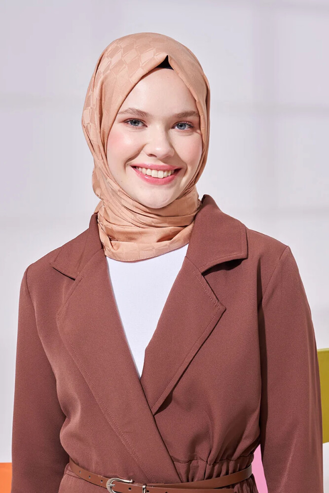 İpeksi Jakar Lara Şal Dama Desen - Camel - MADAME POLO