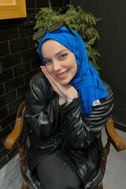 Sümeyye Tural İpeksi Jakar Lara Şal Dama Desen - Saks Mavisi - MADAME POLO