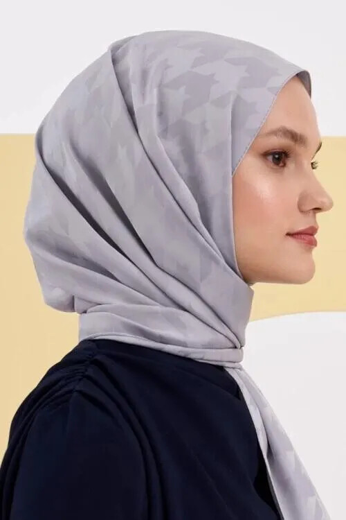 İpeksi Jakar Lara Şal Kazayağı Desen - Gri - MADAME POLO