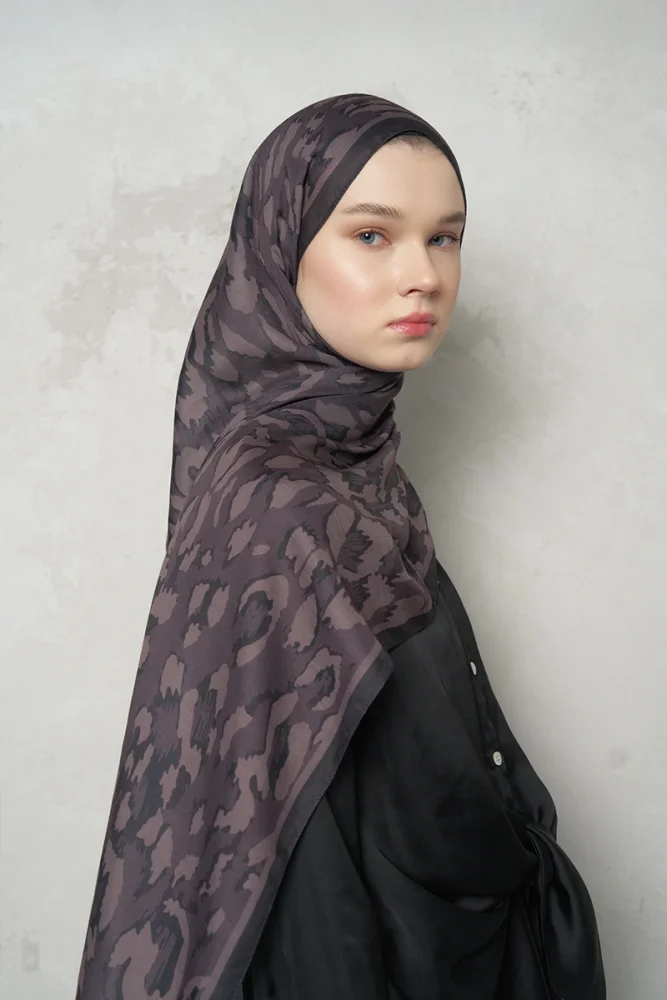 Leopar Desenli Pamuk Dokulu Şal - Acı Kahve - 1