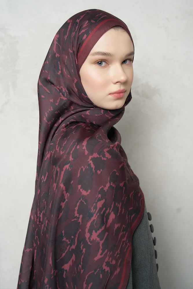 Leopar Desenli Pamuk Dokulu Şal - Bordo - 4