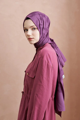 MODAYI YAKINDAN EDENLER İÇİN