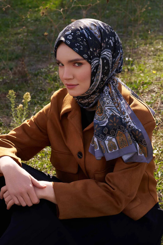 Mystic Collection History - Gri - MADAME POLO