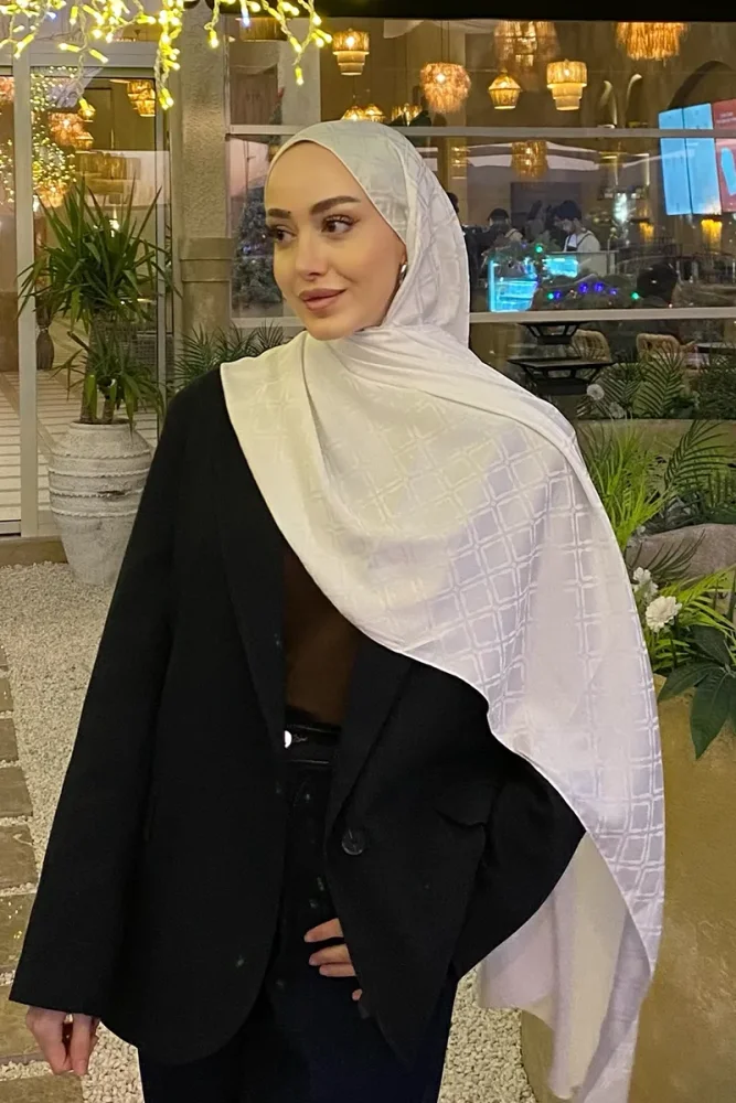 Naiya Jakar Şal Frame Desen - Beyaz - 2