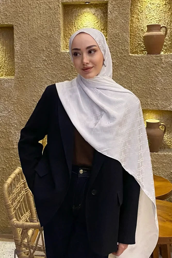Naiya Jakar Şal Frame Desen - Beyaz - 3