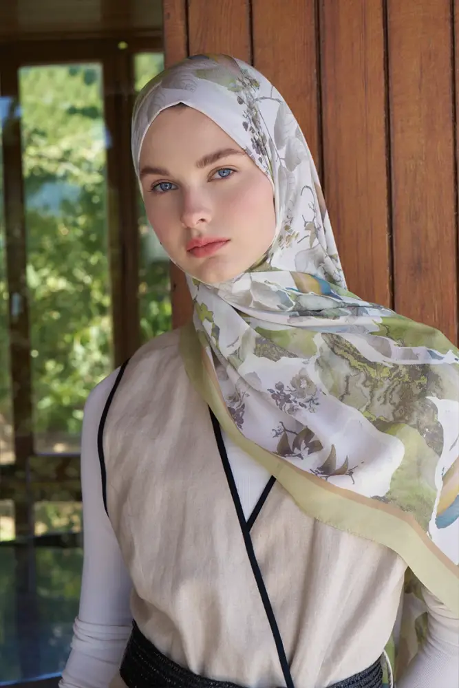 Passionate Lush Desen Şal - Yağ Yeşili - 1