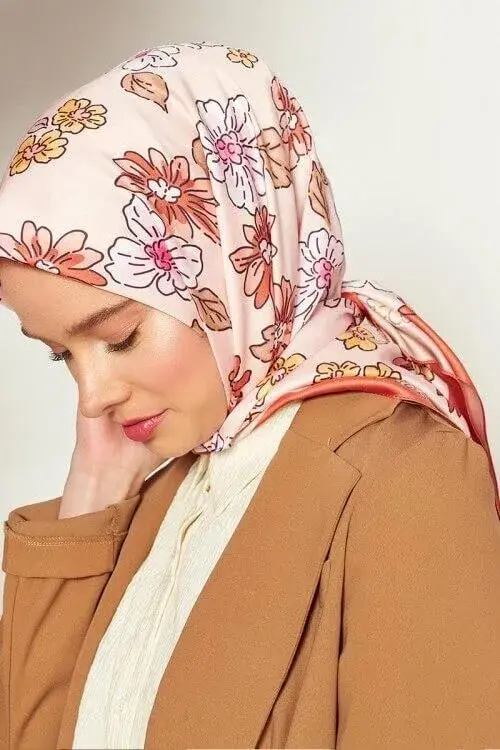 Rokoko Serisi Kır Çiçekleri - Camel - 1