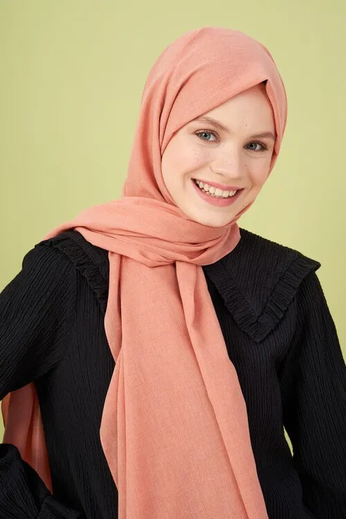 Sümeyye Tural Taşlanmış Pamuk Şal - Yavruağzı - MADAME POLO