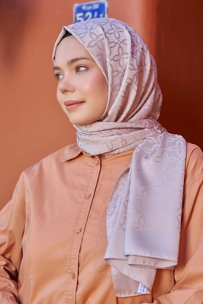 Timeless Koleksiyonu Yonca Desen - Vizon - MADAME POLO